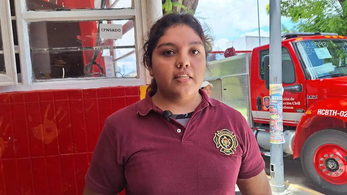 Andrea Herrera logró cumplir su sueño de convertirse en bombero de base